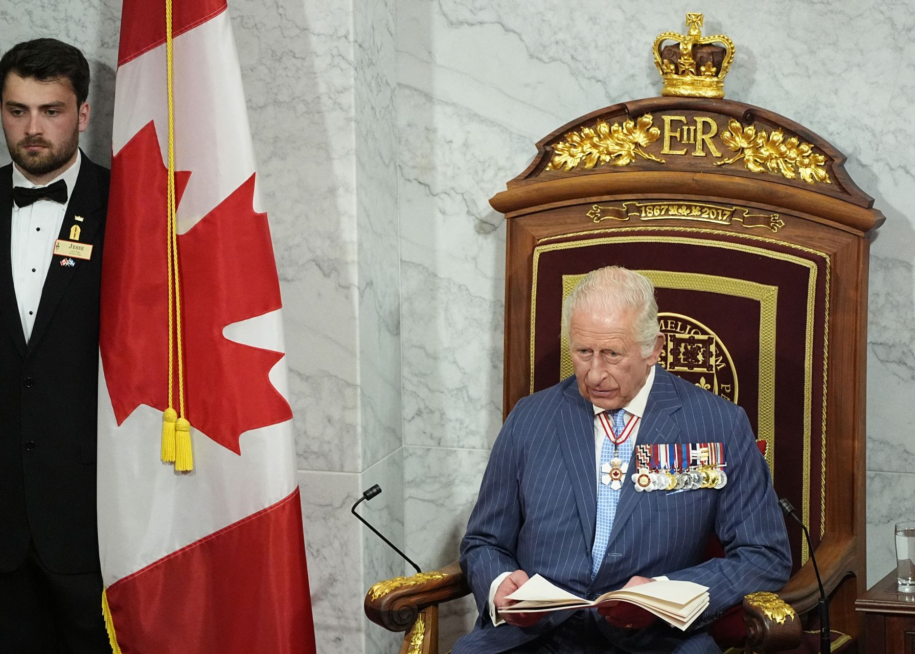 Charles III défend l'autodétermination du Canada face aux menaces de Trump