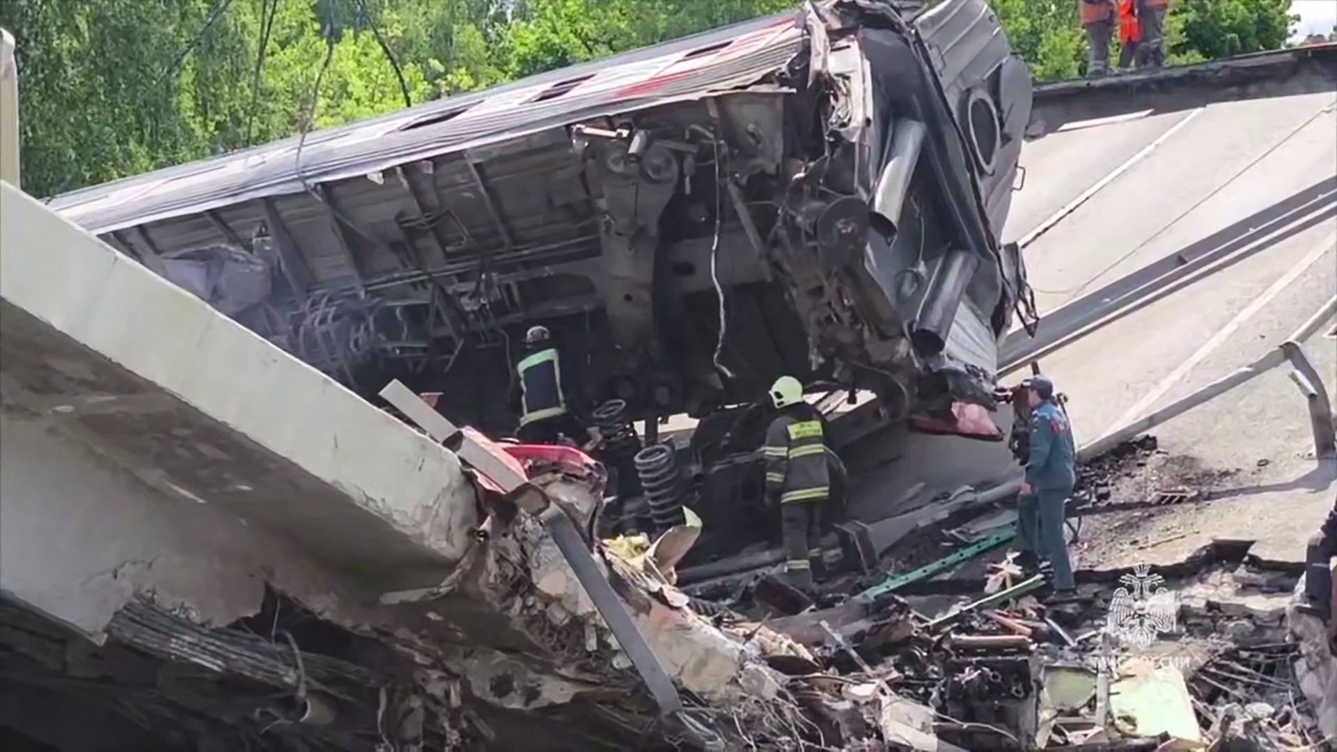 Ukrainian Source Claims Attacks on Russian Railways