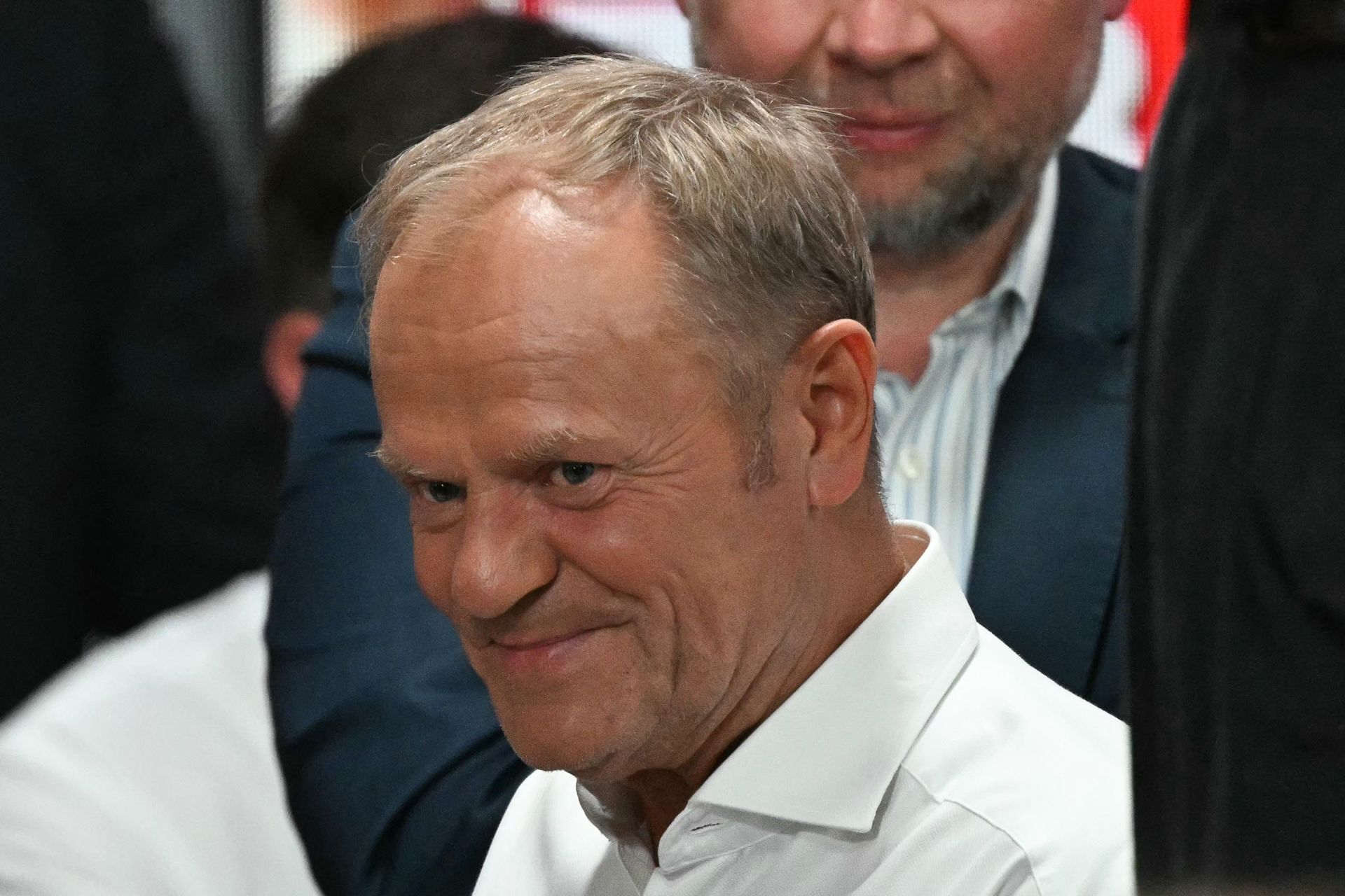 Polish PM calls Confidence Vote after Nationalist Wins Presidency