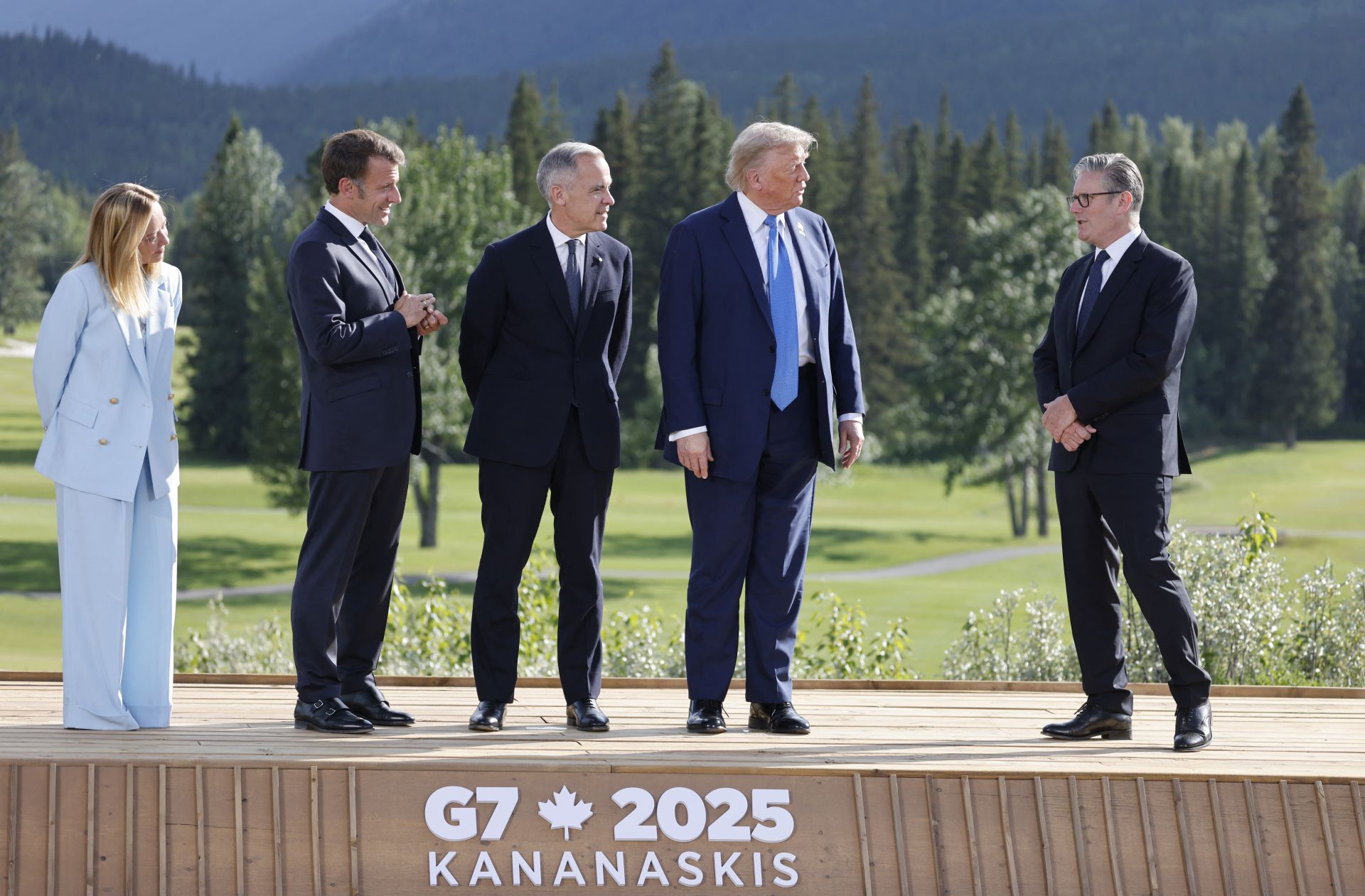 L'entourage de Macron confirme un message à Trump proposant un G7 jeudi à Paris avec la Russie