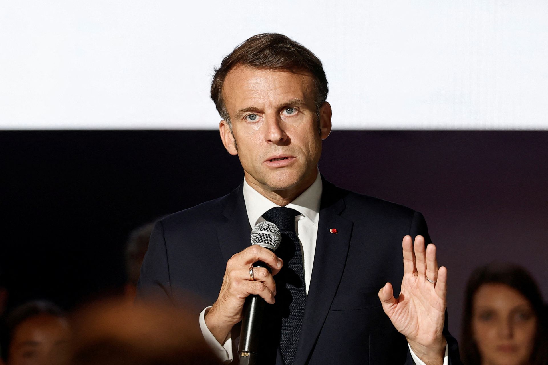 Macron Says Europeans to 'Accelerate Negotiations' with Iran