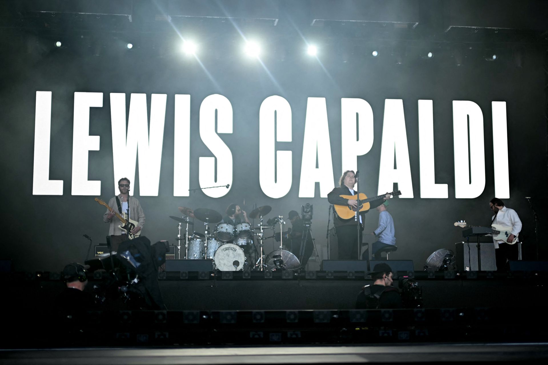 Au festival de Glastonbury, retour émouvant de Lewis Capaldi, Lorde invitée surprise