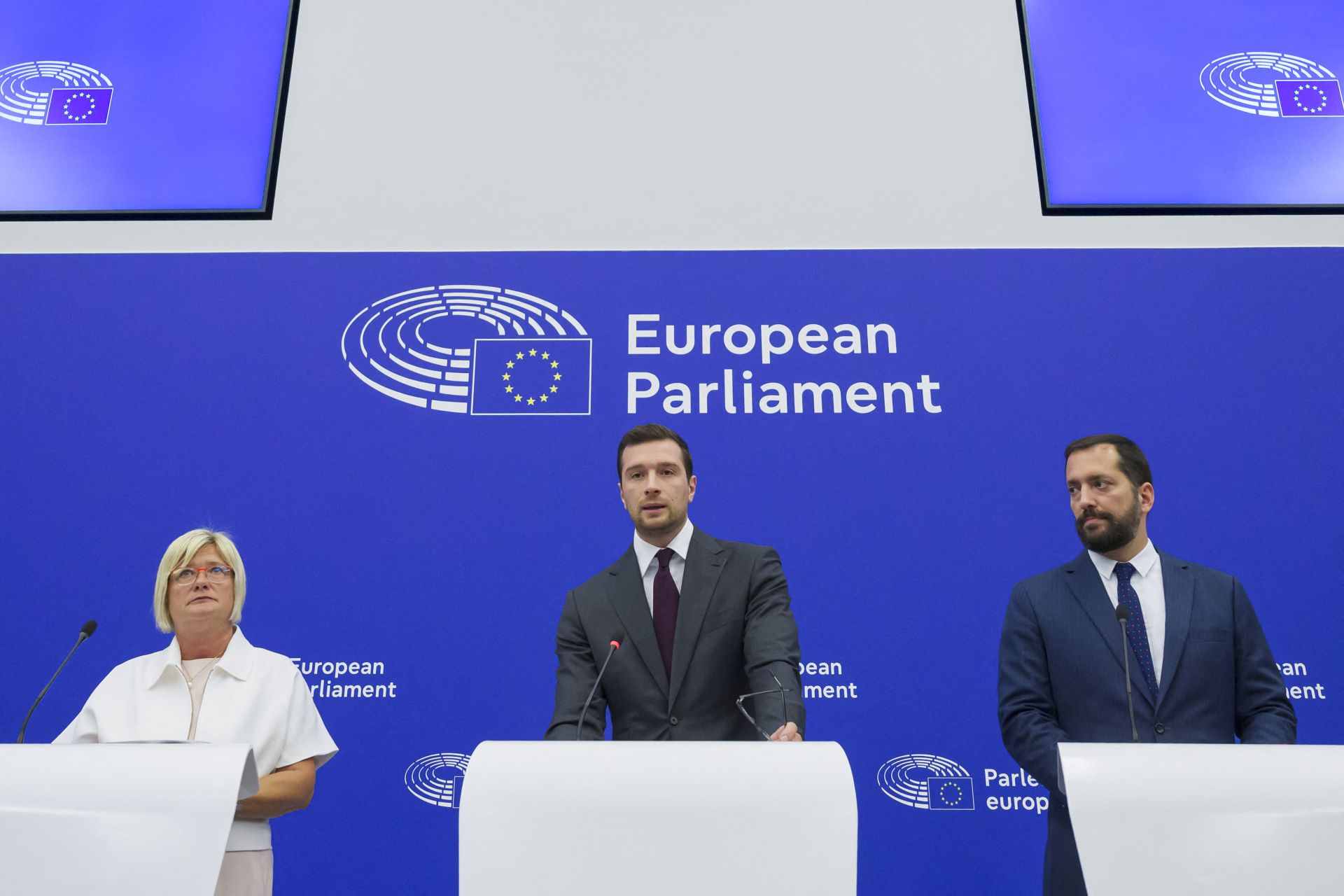 France: perquisition au siège du parti d'extrême droite RN qui dénonce un «acharnement»