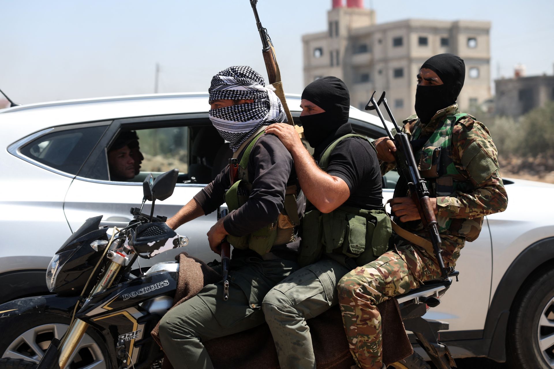 Syria Tribes Clash with Druze Fighters Near Sweida: Combatants, Monitor