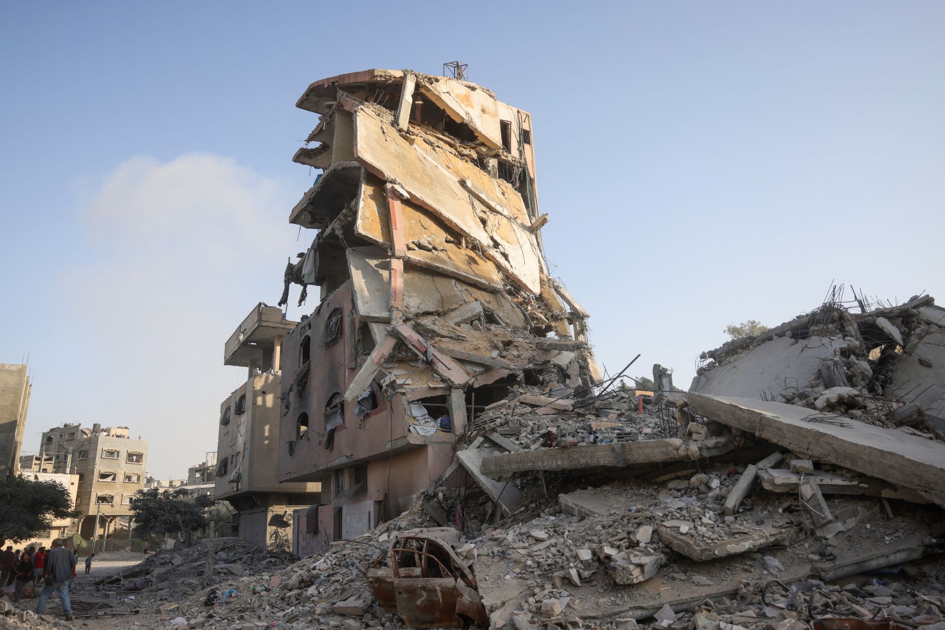 Israel Demands Release of All Hostages after Hamas Backs New Truce Offer