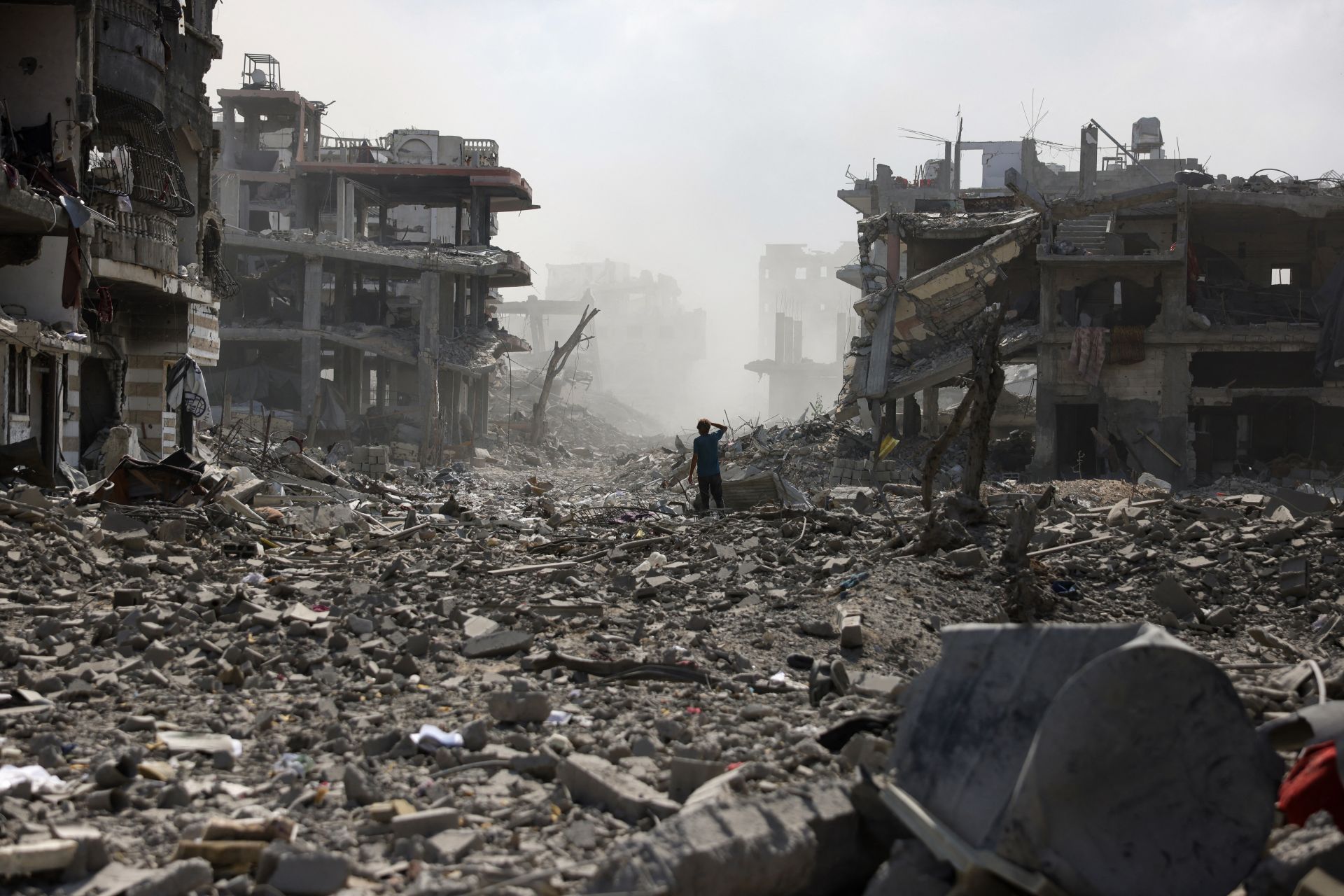 Sweden and Netherlands Call for EU Sanctions on Israel, Hamas