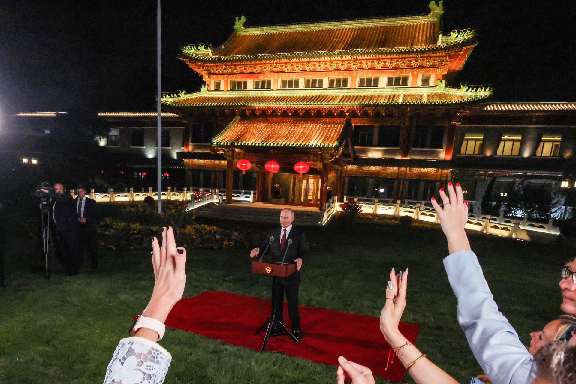 Putin Unaware of Jude Law Film ‘The Wizard of the Kremlin’ Premiering at Venice