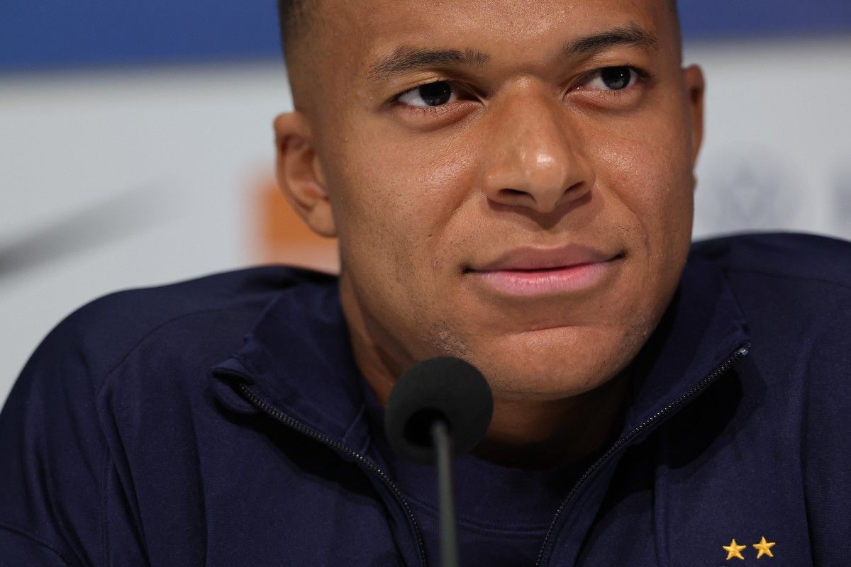 Anne-Sophie Lapix débute sur M6 avec Kylian Mbappé