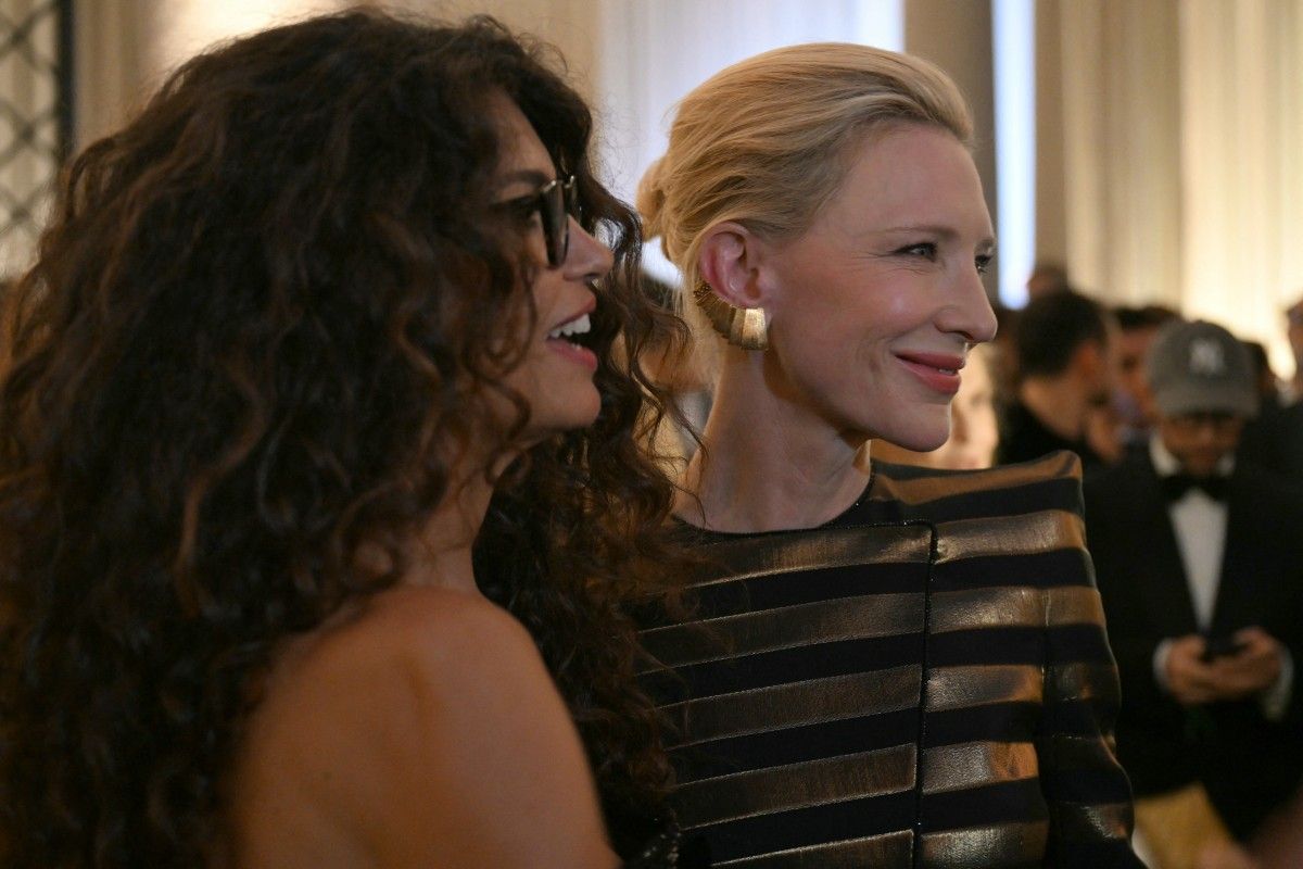 Saint Laurent et de jeunes créateurs ouvrent la Fashion Week de Paris