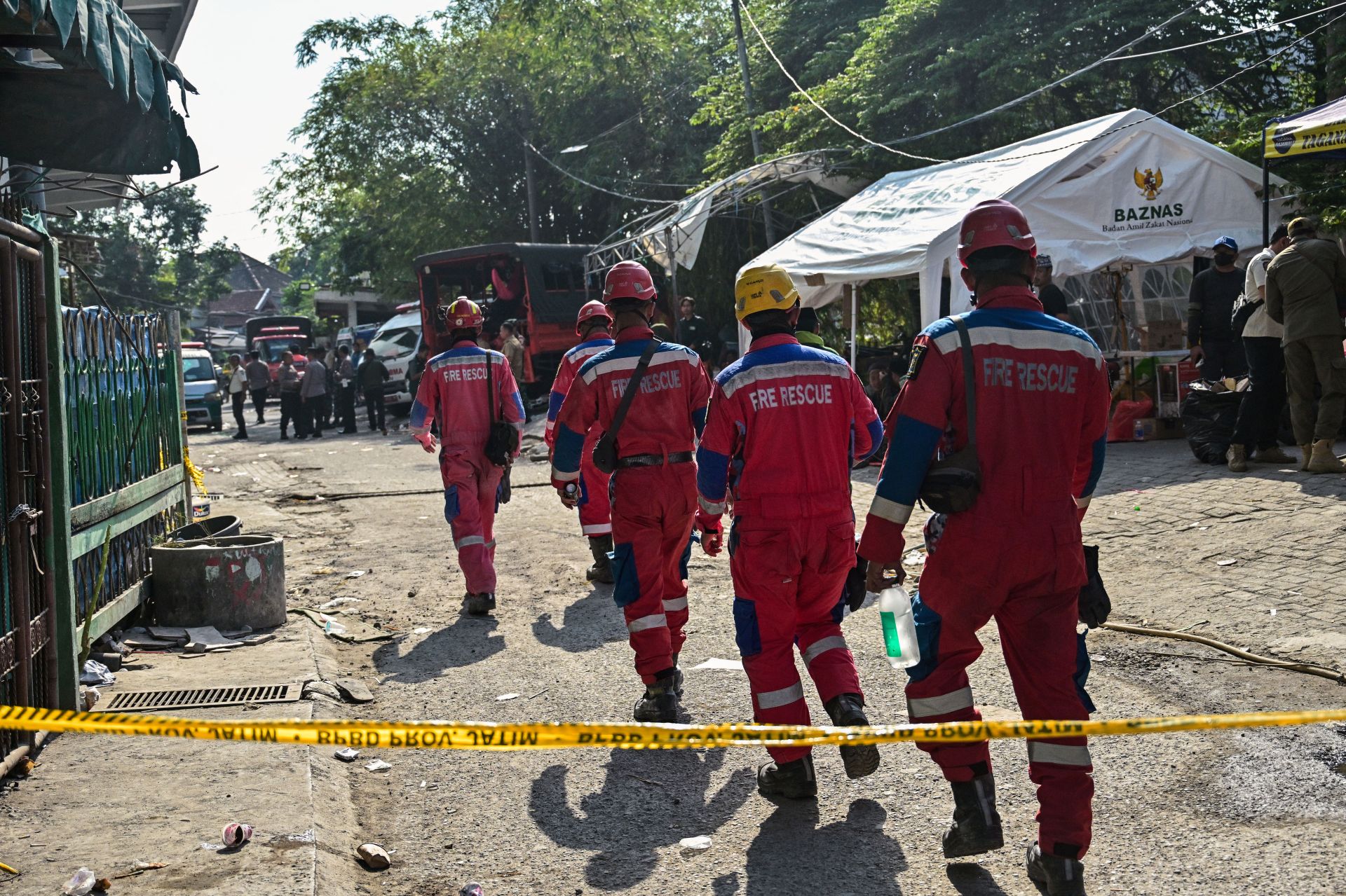Ninety-One People Trapped Under Collapsed Indonesian School