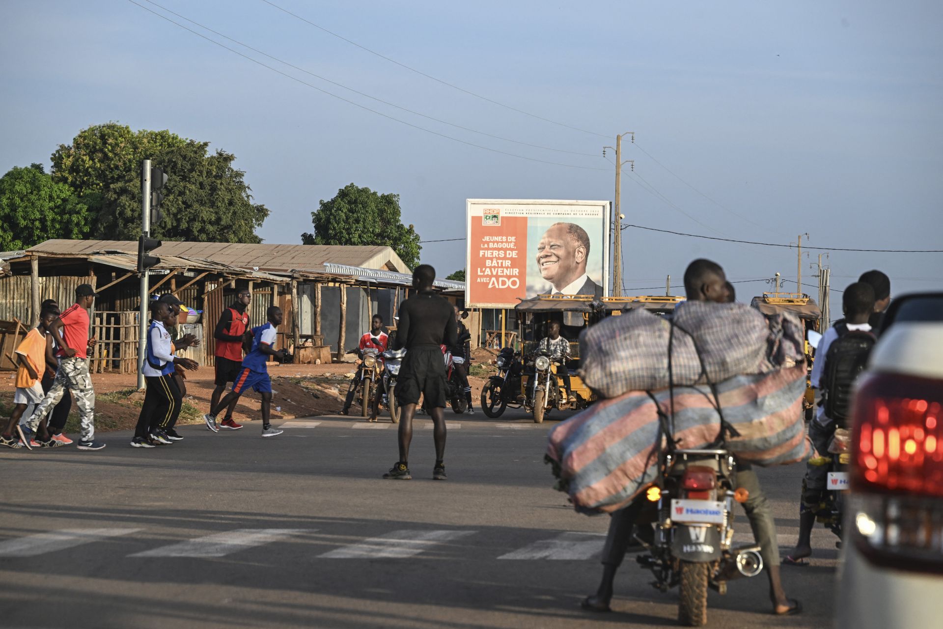 Mali's JNIM Jihadists: Armed Fighters or Politically Ambitious Belligerents?