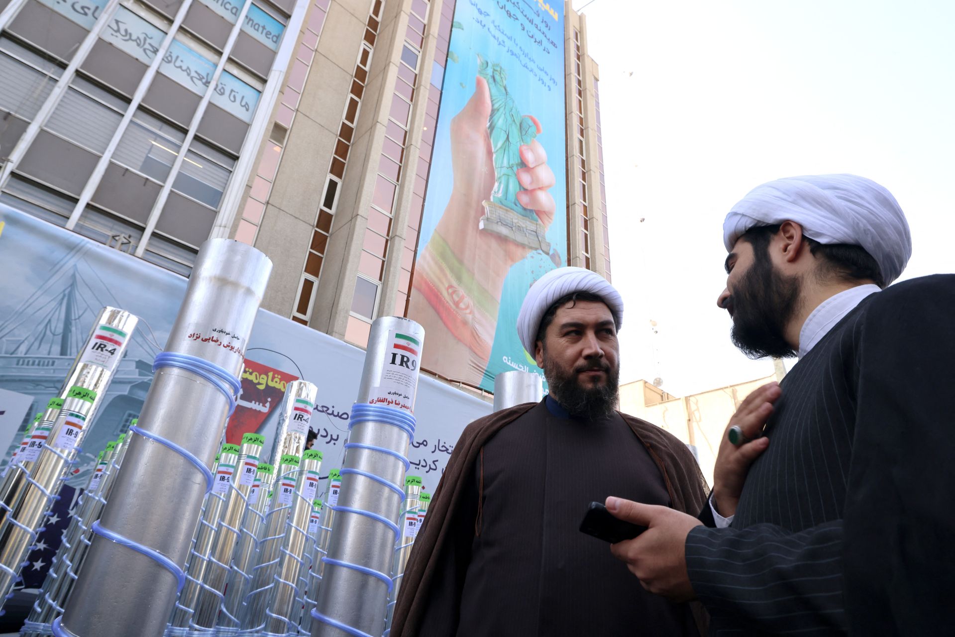 Foreign Minister Says 'No Undeclared Nuclear Enrichment Facility' in Iran