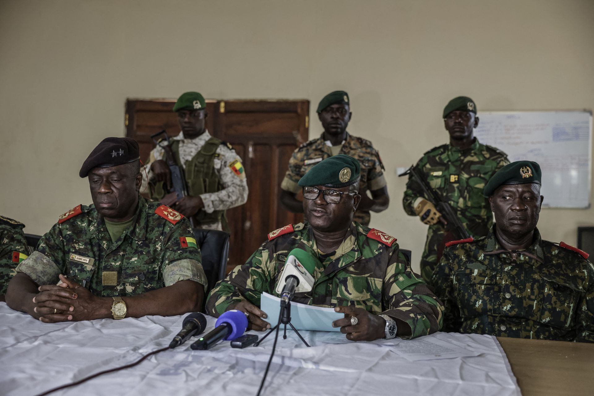 Guinée-Bissau: coup d'état militaire et suspension des élections