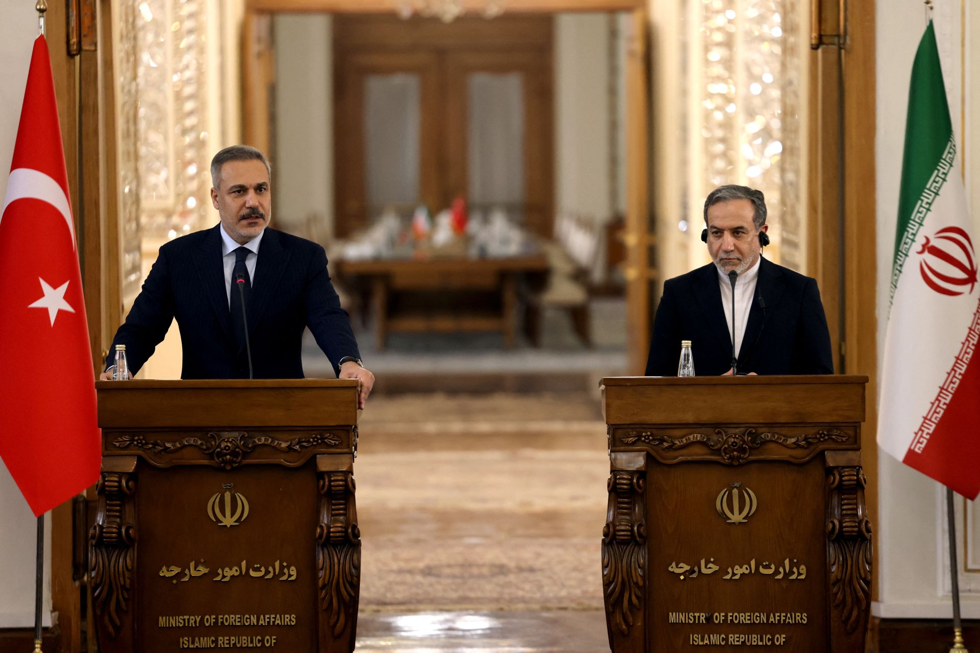 Iran and Turkey Agree to Build Key Trade Rail Link