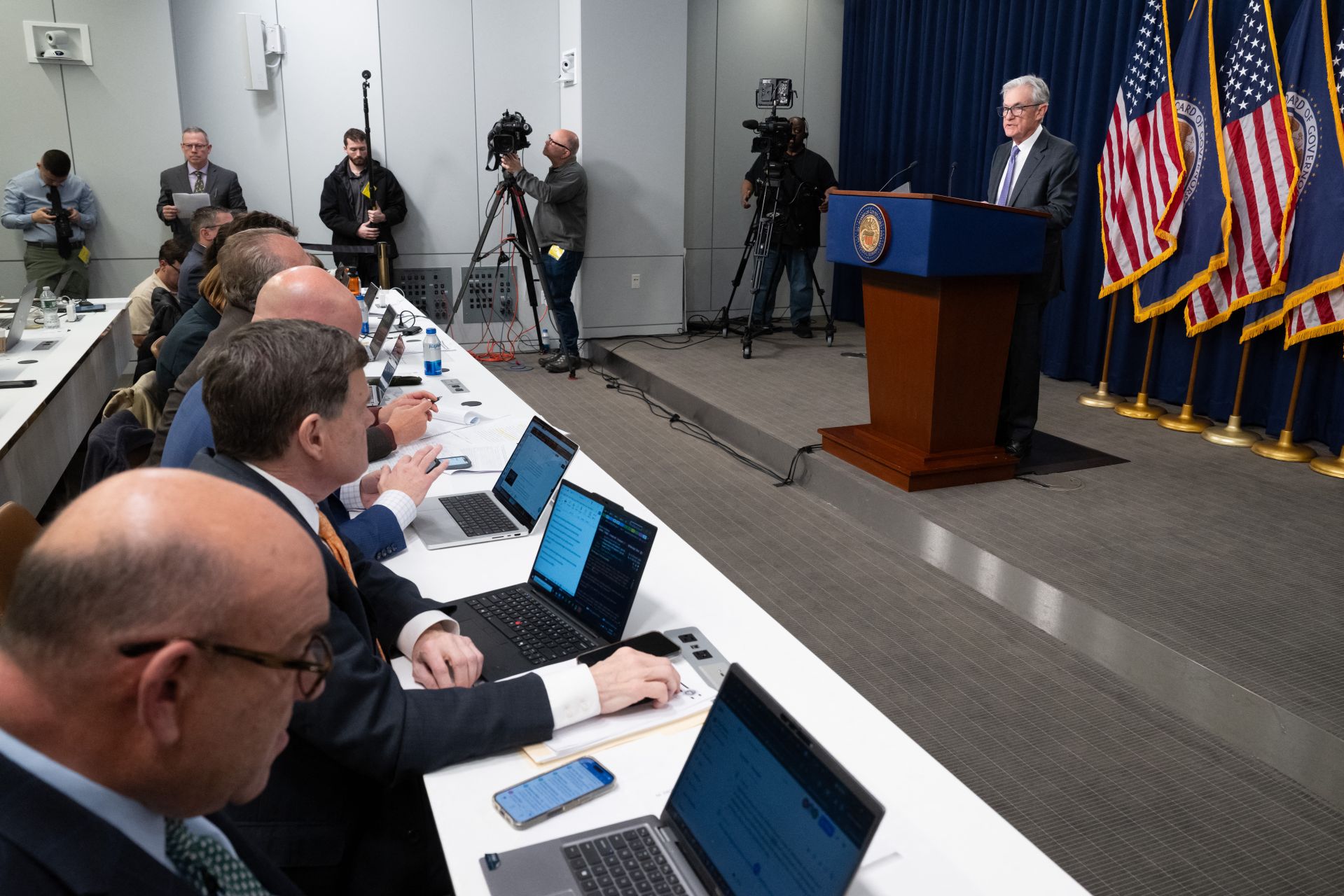 Taux d'intérêt américains: la Fed lâche du lest contre l'avis de plusieurs responsables