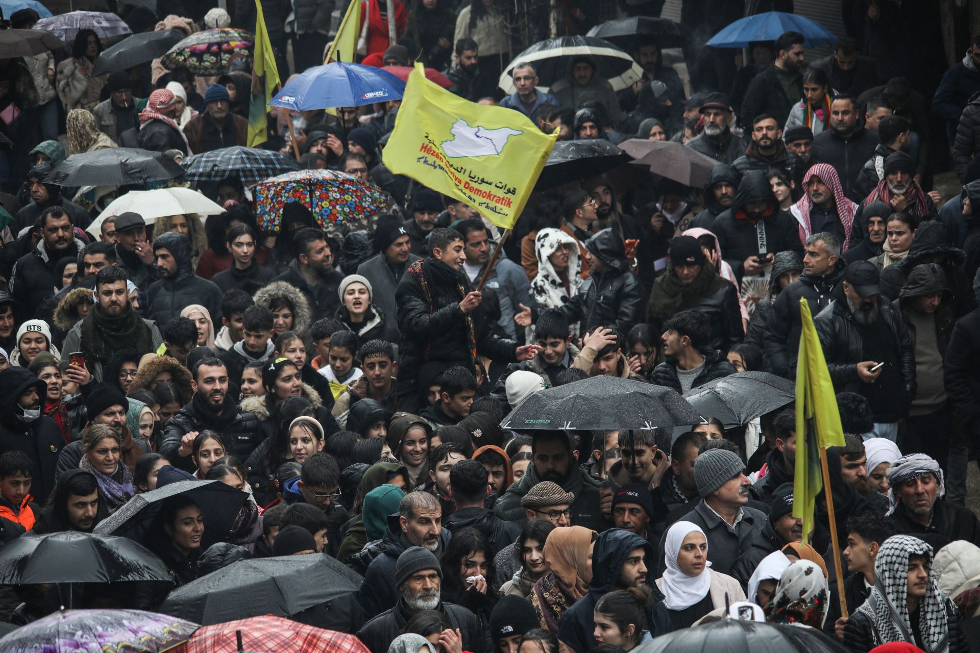 Syria Moves Military Reinforcements East of Aleppo After Telling Kurds to Withdraw