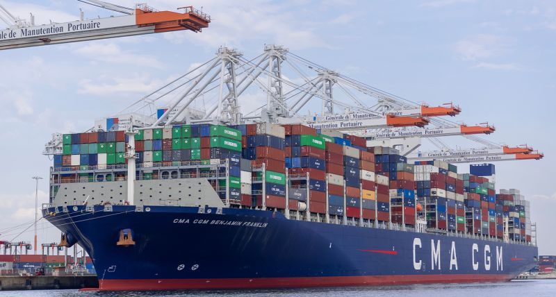CMA CGM investit 600 millions de dollars dans un terminal portuaire au Vietnam