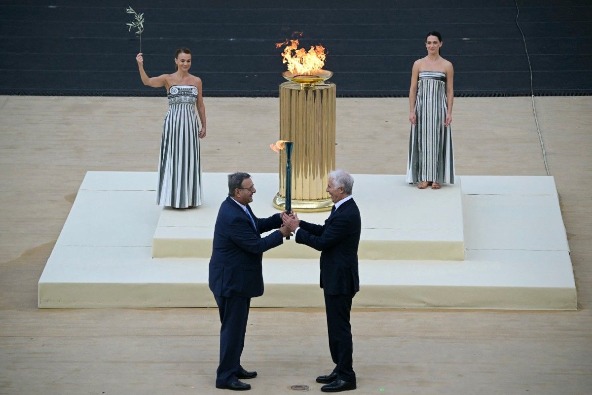 2026 Winter Olympics Flame Handed to Milan-Cortina Organisers
