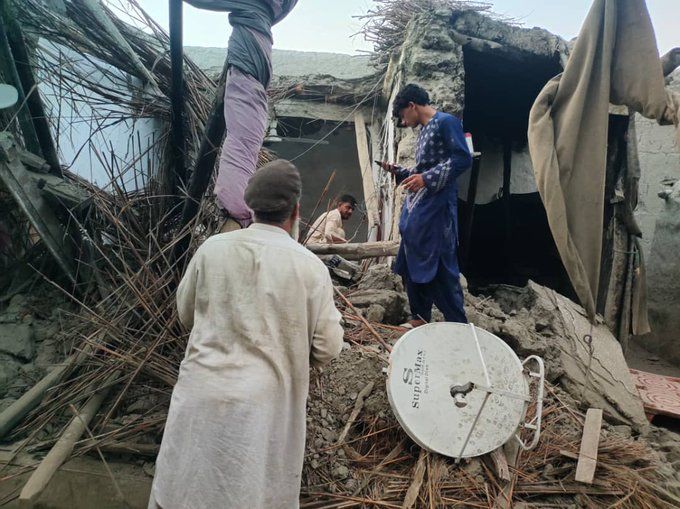 Powerful Quake Aftershocks Cause More Injuries in Afghanistan