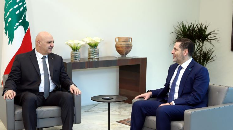 Hariri Returns to Lebanon, Holds Key Meetings: “Hear Me on Friday”