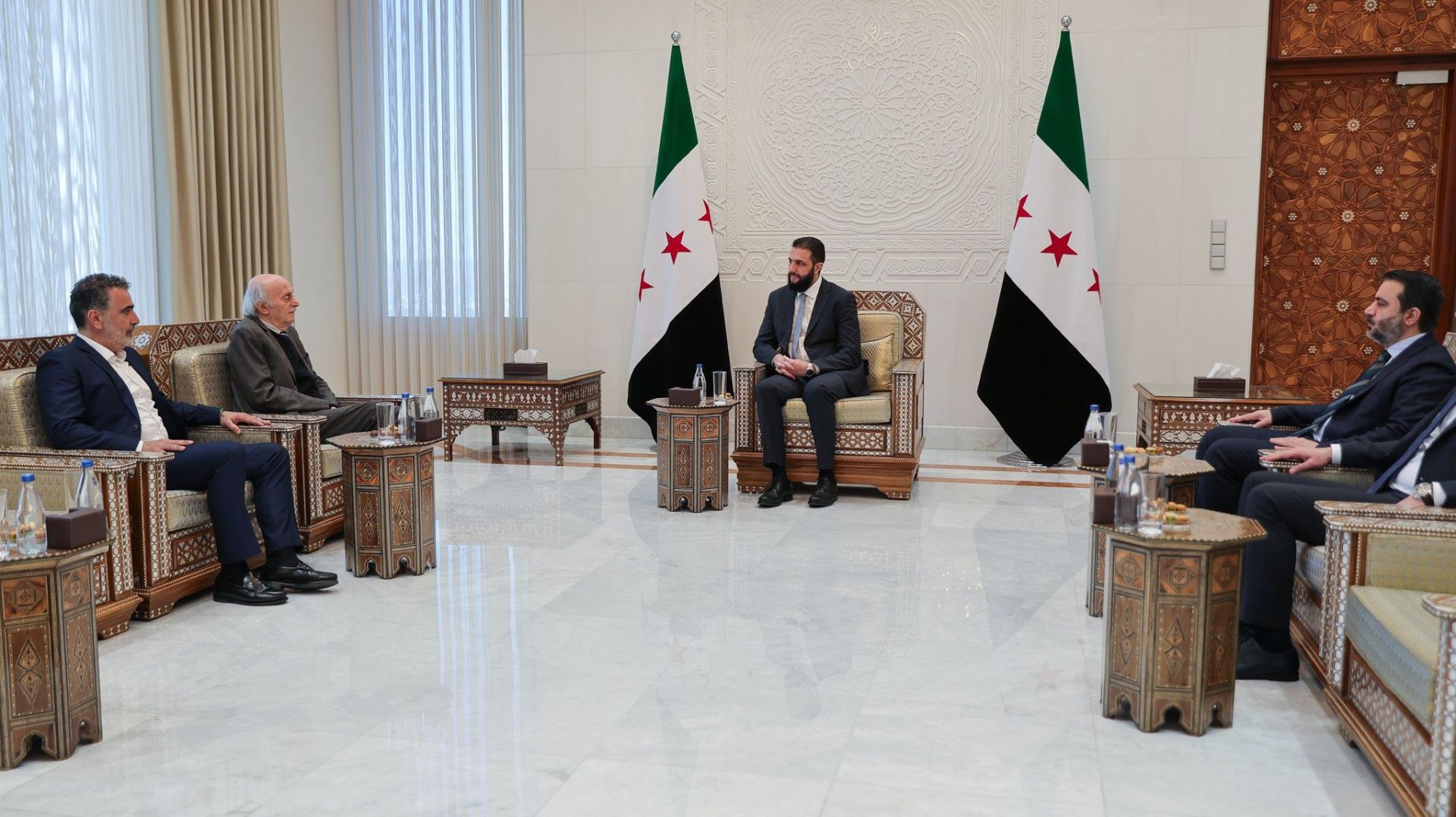 Joumblatt Meets Al-Sharaa, Calls for Accountability Over Tensions in Syria