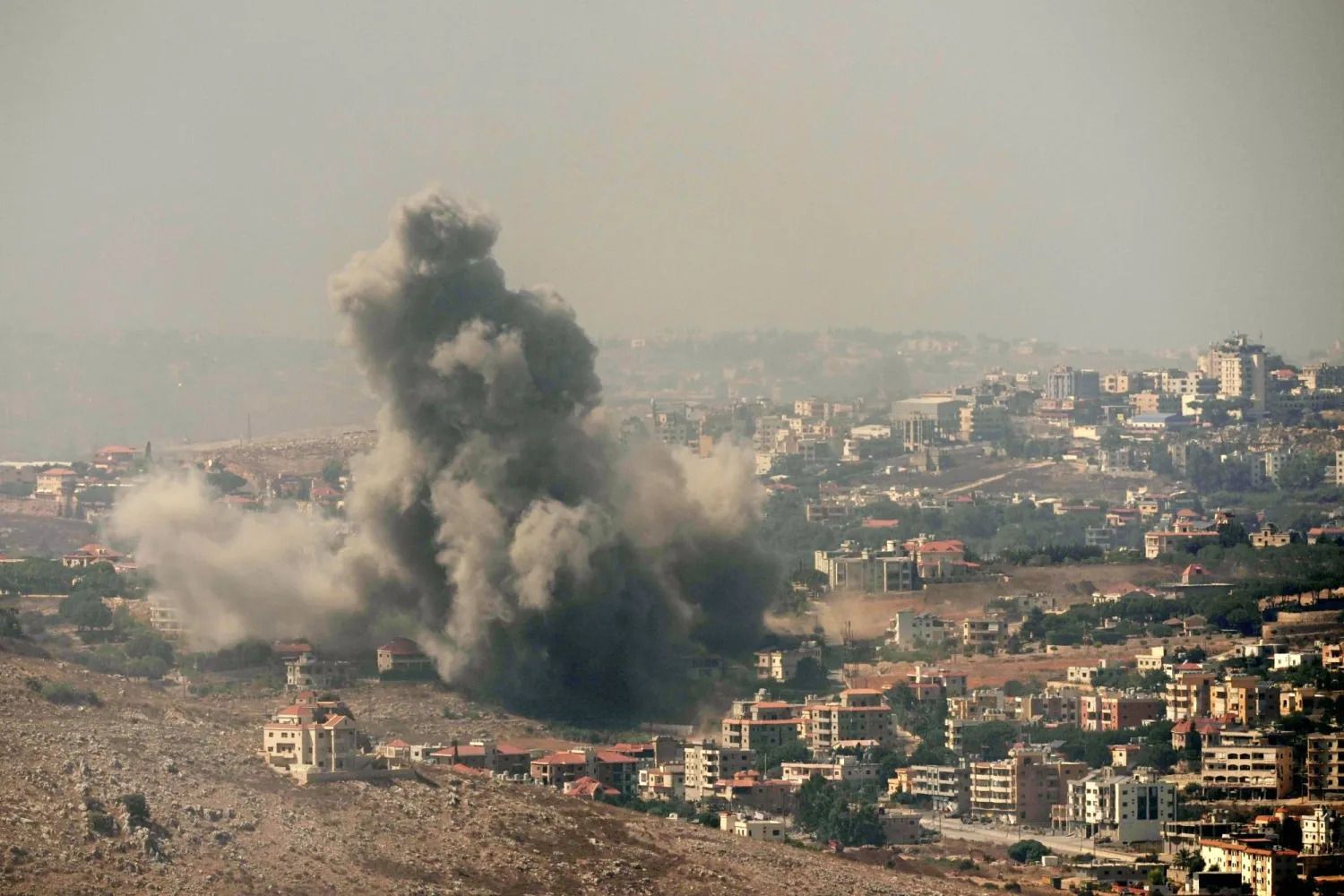 Two Wounded in an Israeli Targeted Strike in Aita al-Jabal