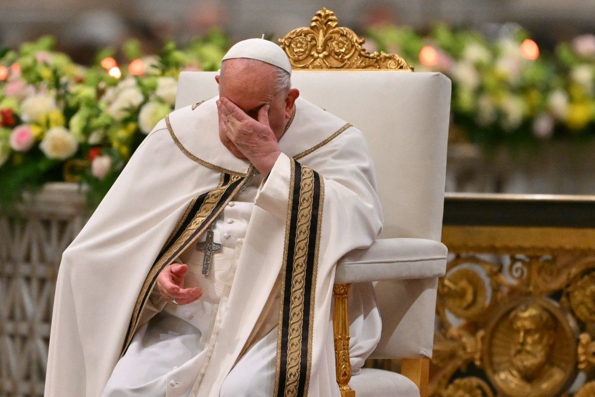 Pope Francis Hospitalised With Bronchitis