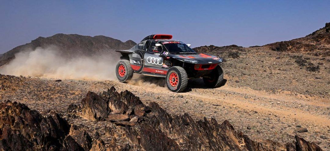 Al-Attiyah and Quintanilla Dominate Dakar Dunes to Win Stage 5