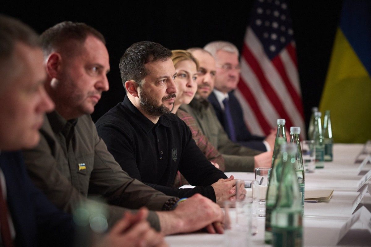 Zelensky Warns US Not to Cut Ukraine, Europe Out of Talks