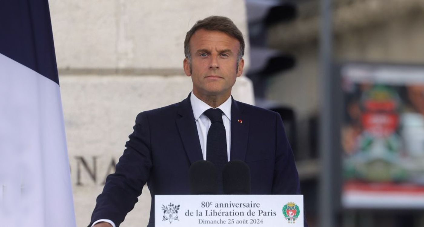 Macron Calls on Iran's President to Back Mideast 'De-escalation'