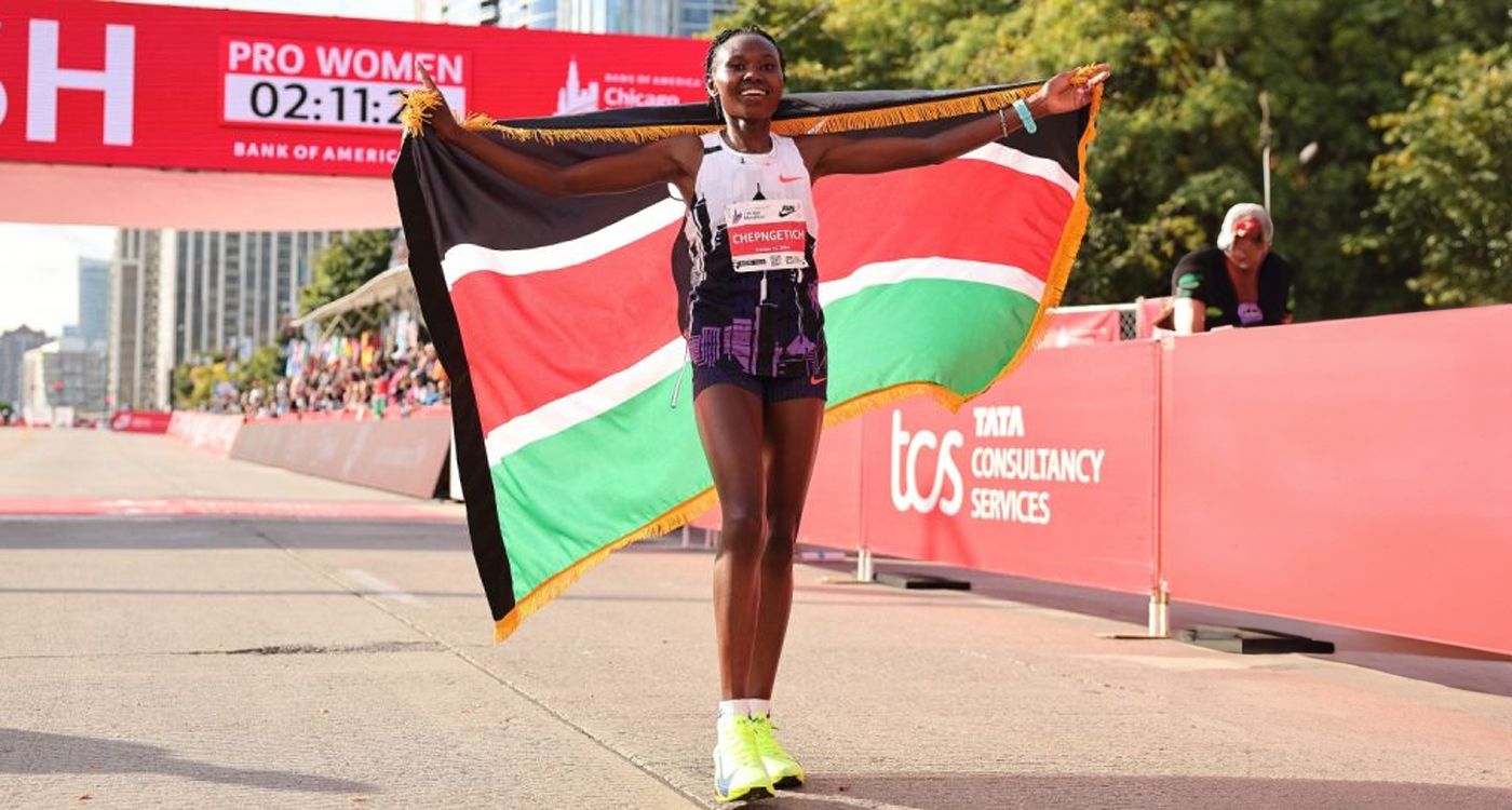 Kenya’s Chepngetich Shatters Women’s World Record at Chicago Marathon