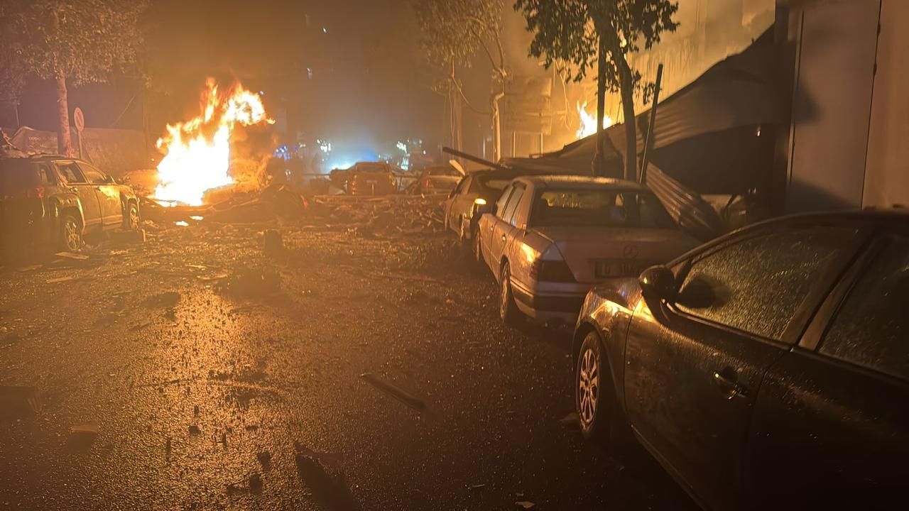 Israeli Airstrike Hits Beirut's Mar Elias Street