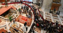 Catholics Flock to St. Peter's Basilica to Pay Their Final Respects to the Pope