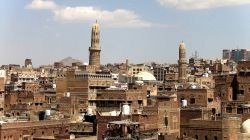 Final Preparations for Yemenis in Sanaa Before Ramadan