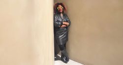  Une compositrice au service du roi Charles III : Errollyn Wallen entre dans l’histoire