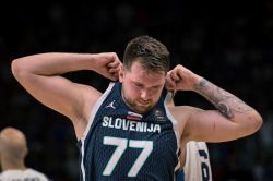 Euro de basket: Doncic tombe avec la Slovénie, Antetokounmpo déjà présent