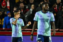 Angleterre: Arsenal s'impose et suit le rythme de Liverpool