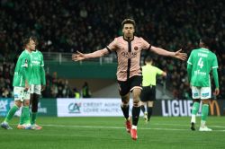 Ligue 1: Paris corrige Saint-Étienne 6-1