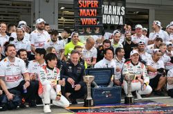 F1: Verstappen (Red Bull) remporte le GP du Japon devant les McLaren