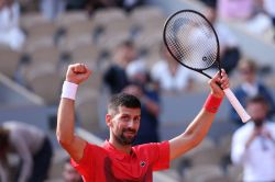 Roland-Garros: la sensation Boisson, Djokovic rejoint Zverev