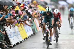 Tour de France: l'Italien Jonathan Milan remporte à Valence sa deuxième étape
