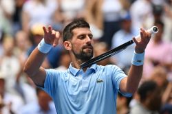 US Open: choc Djokovic-Alcaraz en demi-finales, Sabalenka qualifiée sur forfait