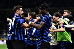 Italie: Naples et l'Inter joueront leurs matches pour le titre vendredi