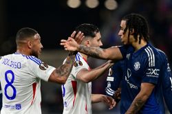 Ligue Europa: Lyon arrache le nul face à Manchester United dans un match fou