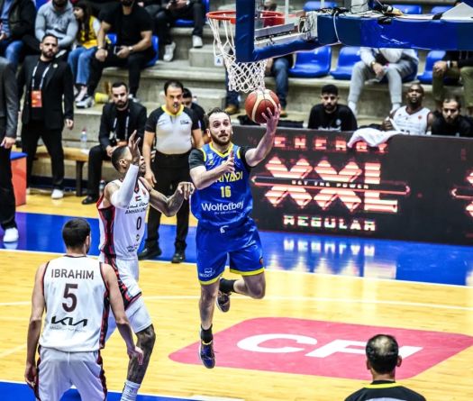 Basket-WASL: Al Riyadi Dominates, Amman Overwhelmed by the Yellow Storm