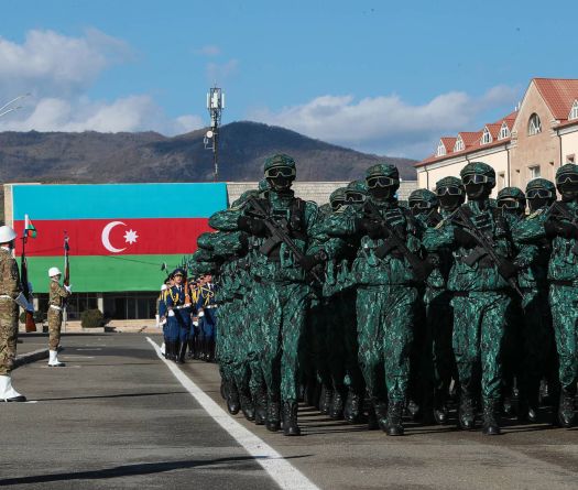 Iran and Azerbaijan Hold Joint Military Drill