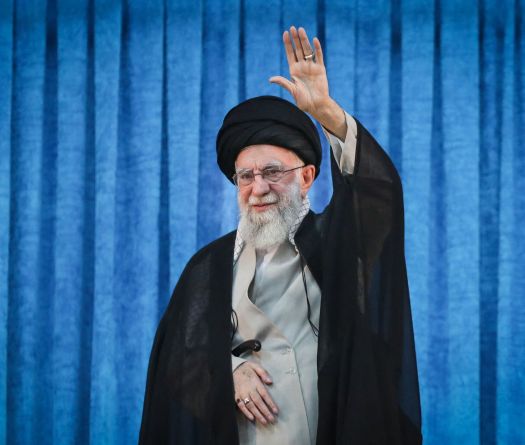 Iran Khamenei Says Will Not Cooperate with US While it Backs Israel