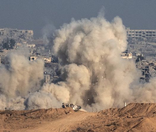 Israel and Hamas Resume Indirect Talks in Doha as Netanyahu Heads to Washington