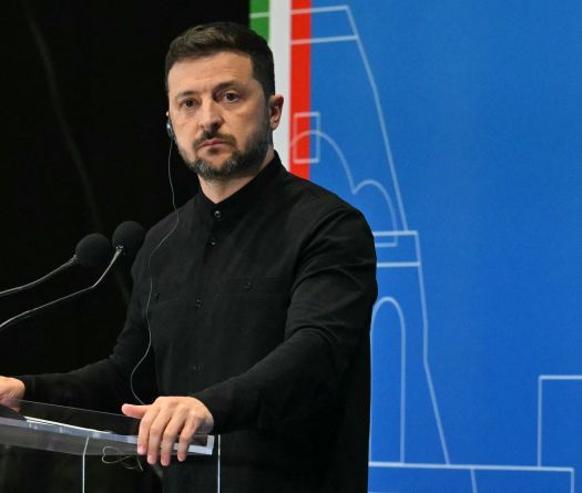 Kyiv Won't Give Up Land, Says Zelensky as US-Russia Summit Confirmed