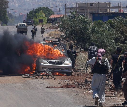 Clashes Between Tribal and Druze Factions at Entrance to Syria's Sweida